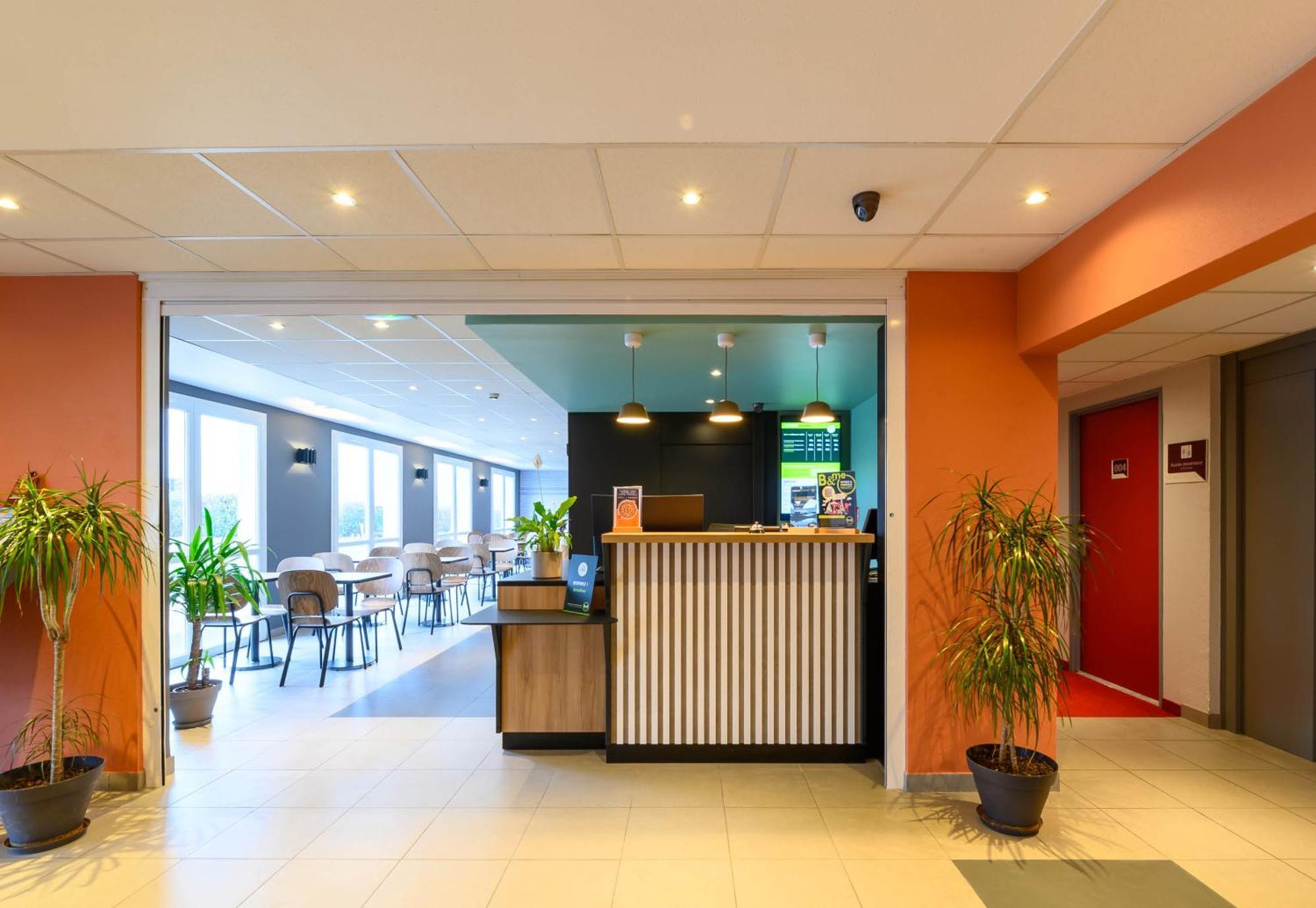 B&B Hotel Compiegne 토우로트 외부 사진