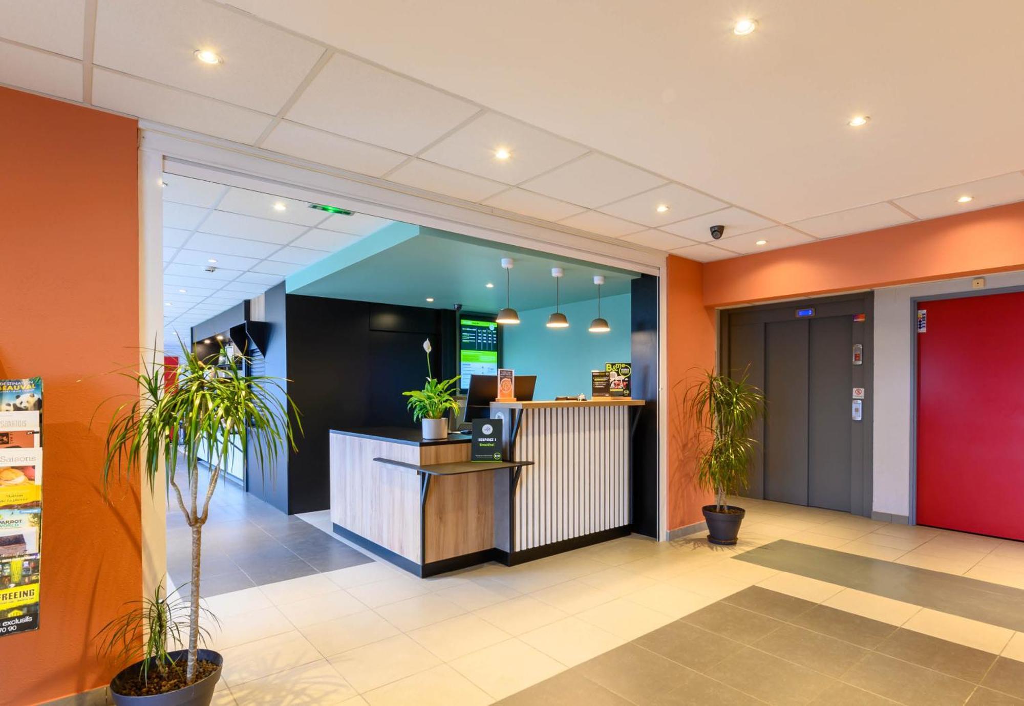 B&B Hotel Compiegne 토우로트 외부 사진