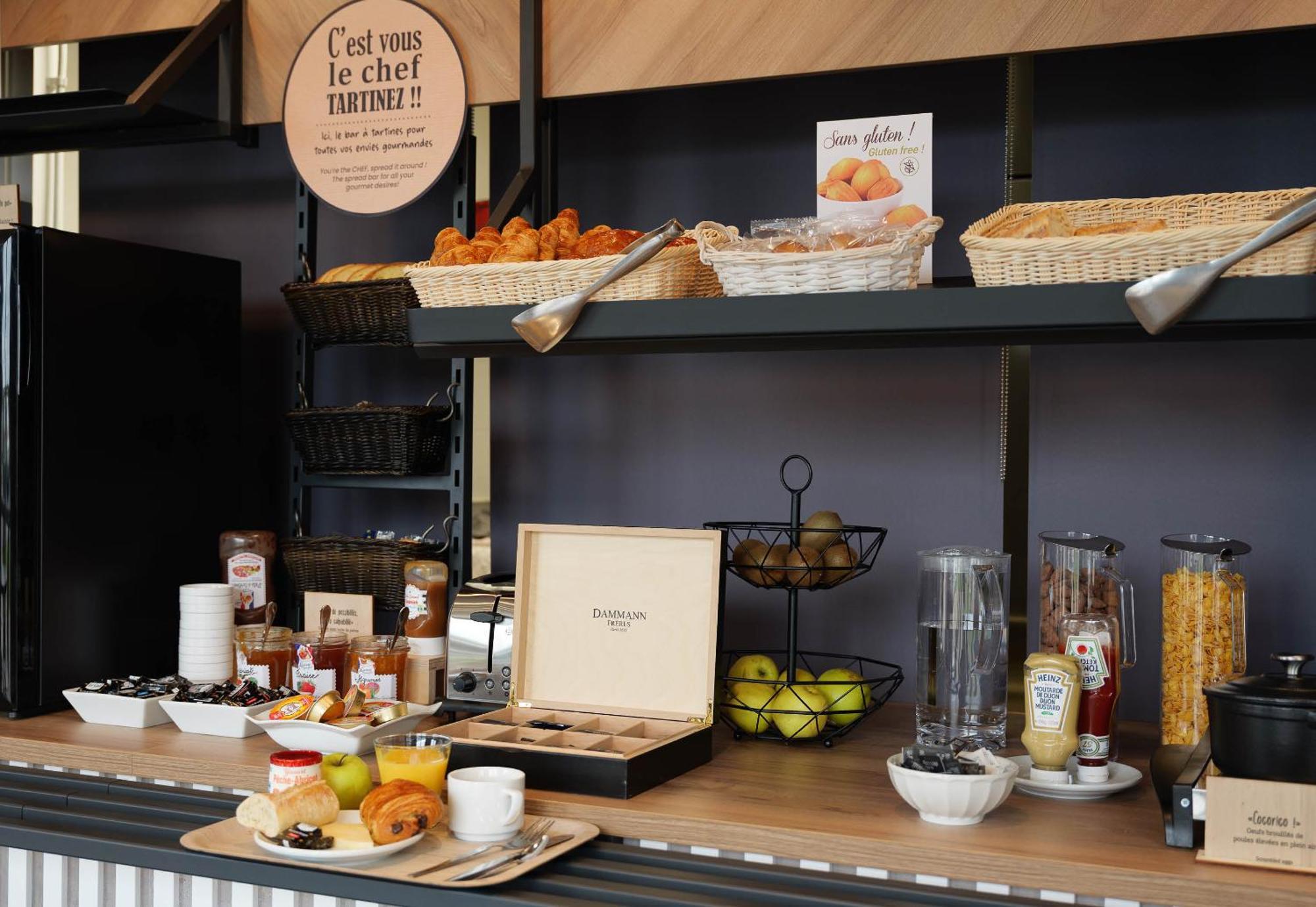 B&B Hotel Compiegne 토우로트 외부 사진