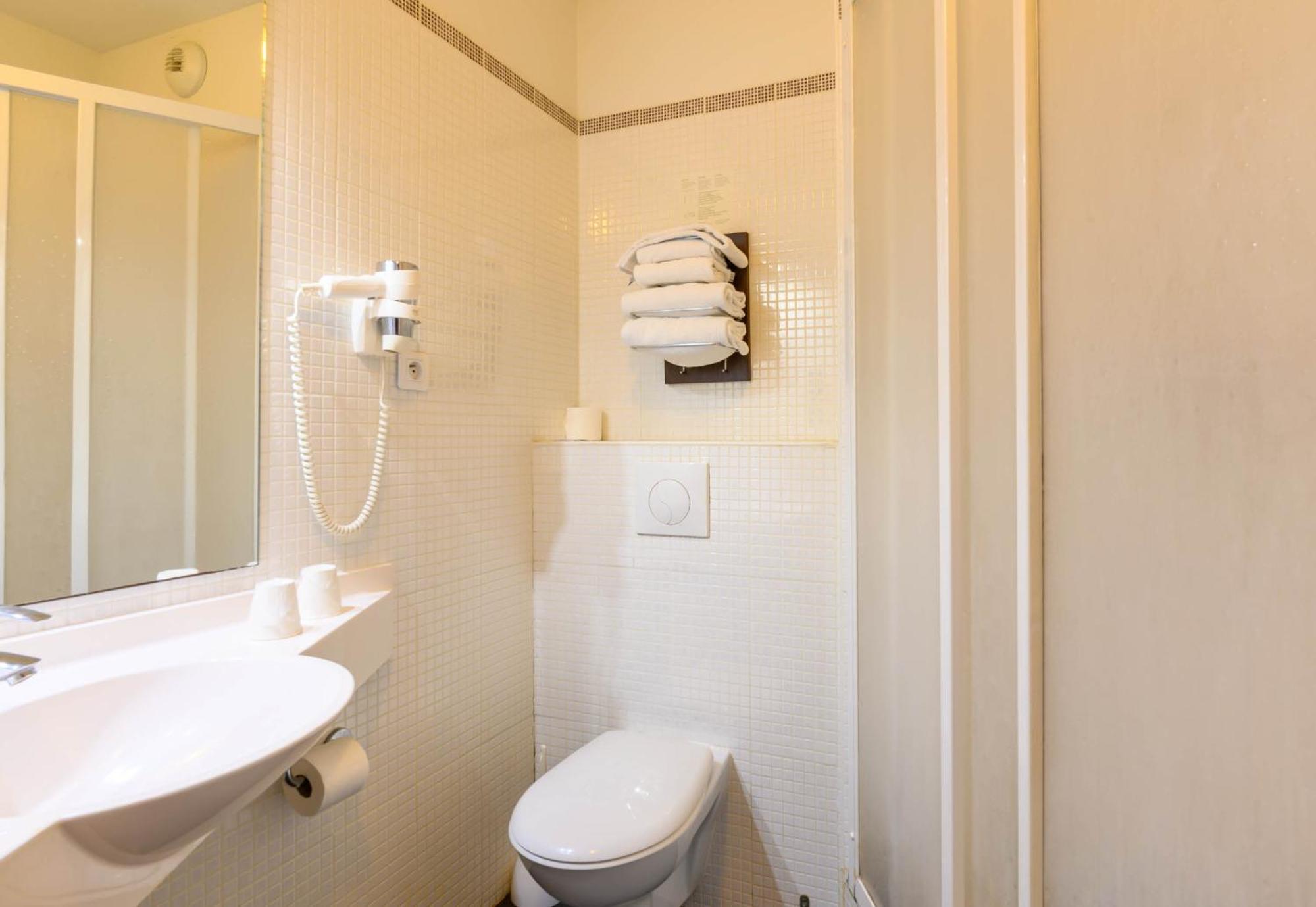B&B Hotel Compiegne 토우로트 외부 사진